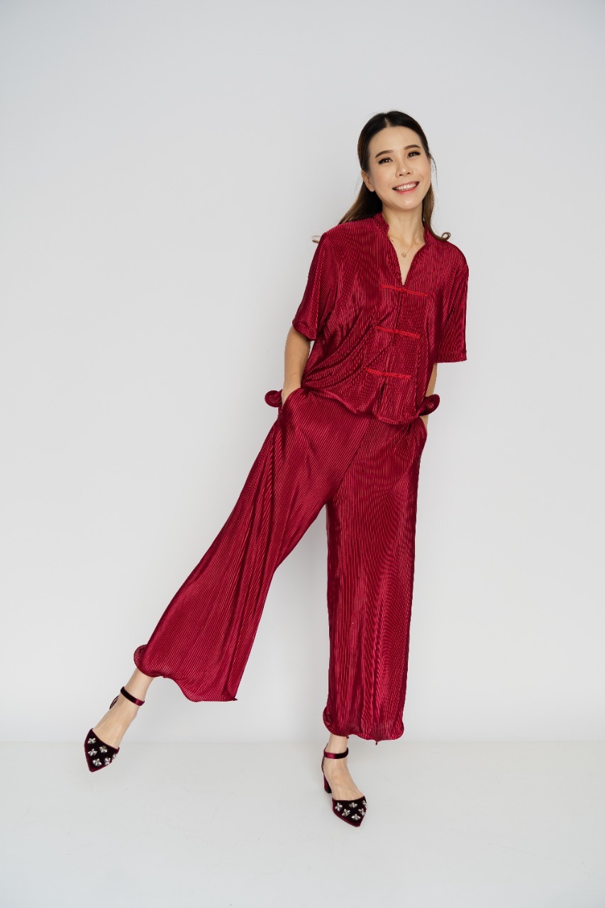 Yiwei Top Jolie Clothing